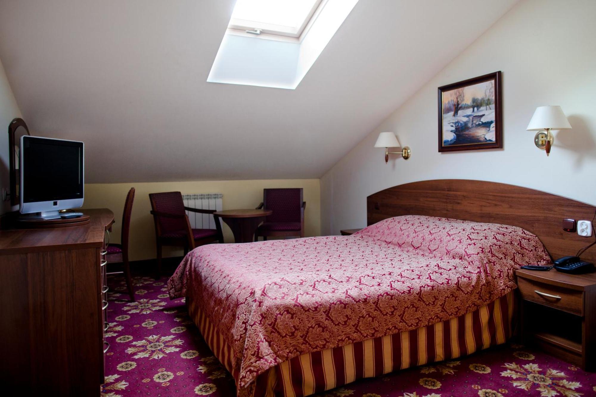 Hotel Relaks Wola Ducka Exterior photo